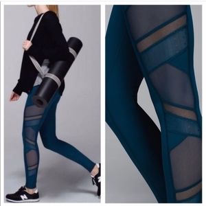 NWOT Lululemon Just Breathe Pant